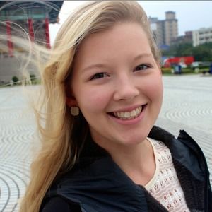 Meet your Posher, Liv